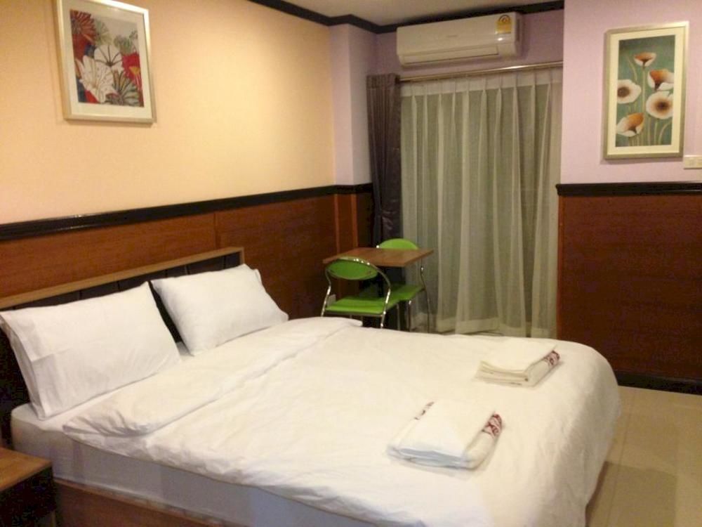The Breton Hotel Media Bangkok Buitenkant foto