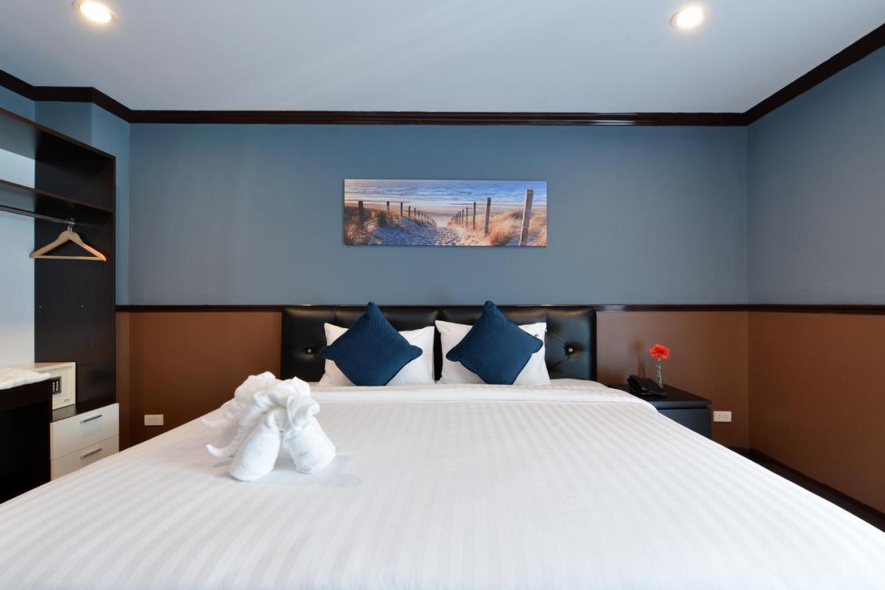 The Breton Hotel Media Bangkok Buitenkant foto