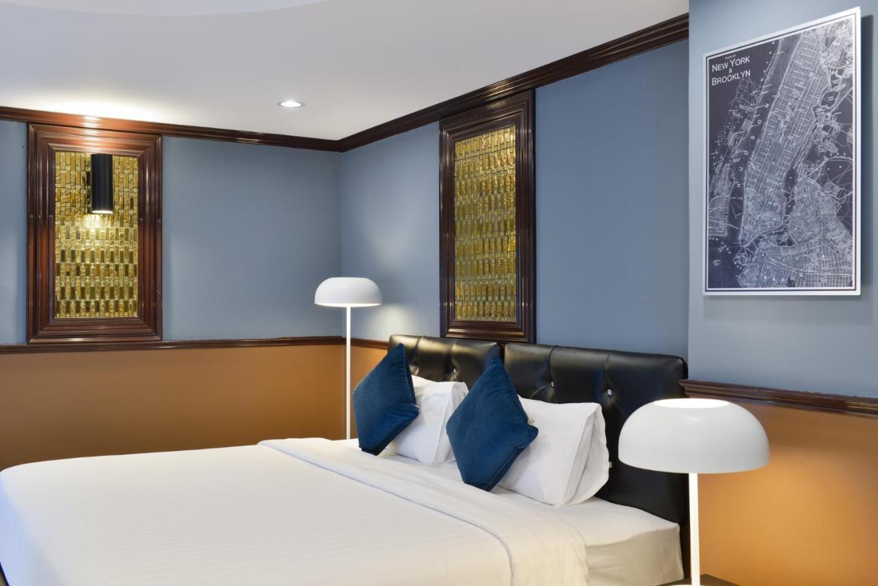 The Breton Hotel Media Bangkok Buitenkant foto