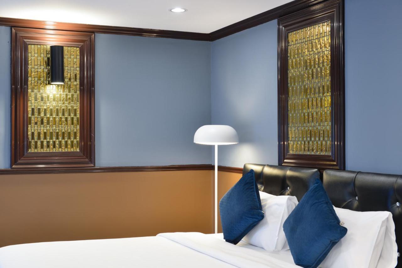 The Breton Hotel Media Bangkok Buitenkant foto