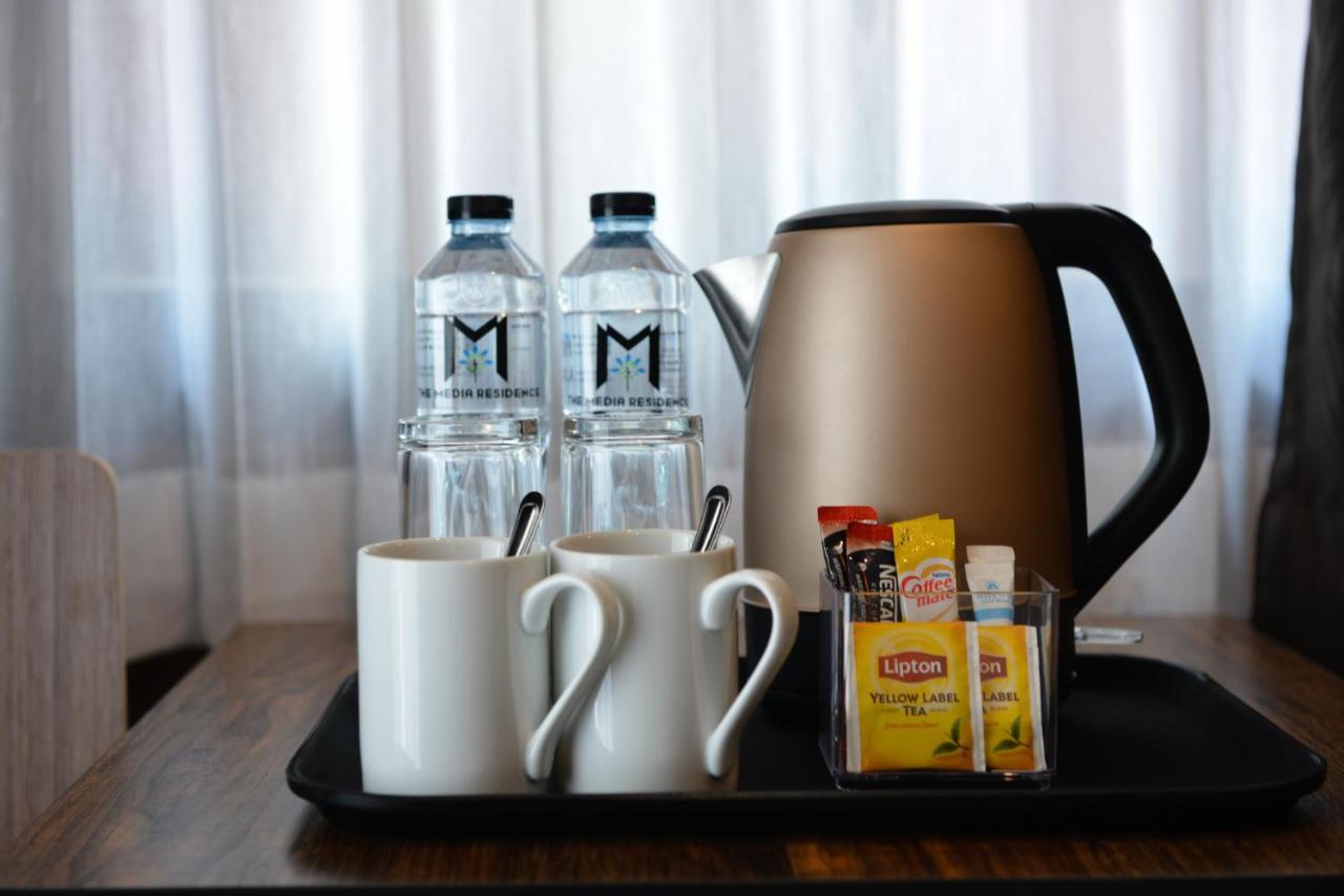 The Breton Hotel Media Bangkok Buitenkant foto