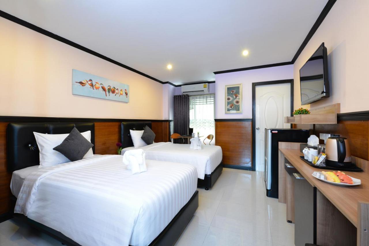 The Breton Hotel Media Bangkok Buitenkant foto